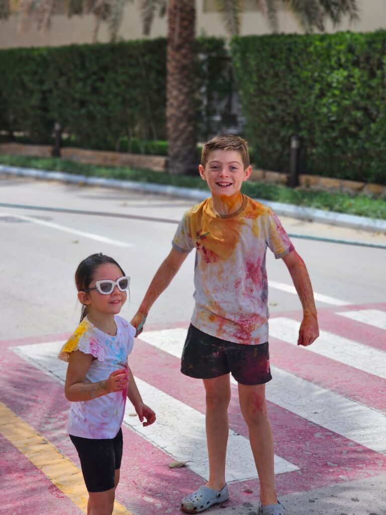 Families enjoying the Color Run at Al Nakhla—promoting healthy, active lifestyles for the Riyadh expat community.
